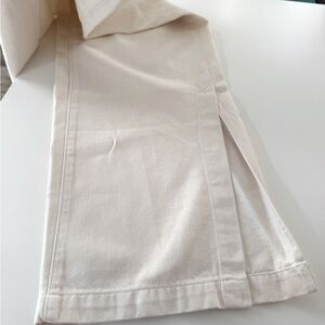 Banana Republic High Waist Split Wide Leg Jean
Size 29